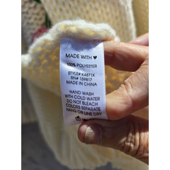 NWT Arula Charley Cherry Cardigan Sz C (3X) I-8 - Picture 5 of 5